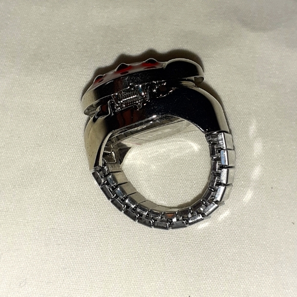 Spring Fling lady bug watch ring - Picture 3 of 5